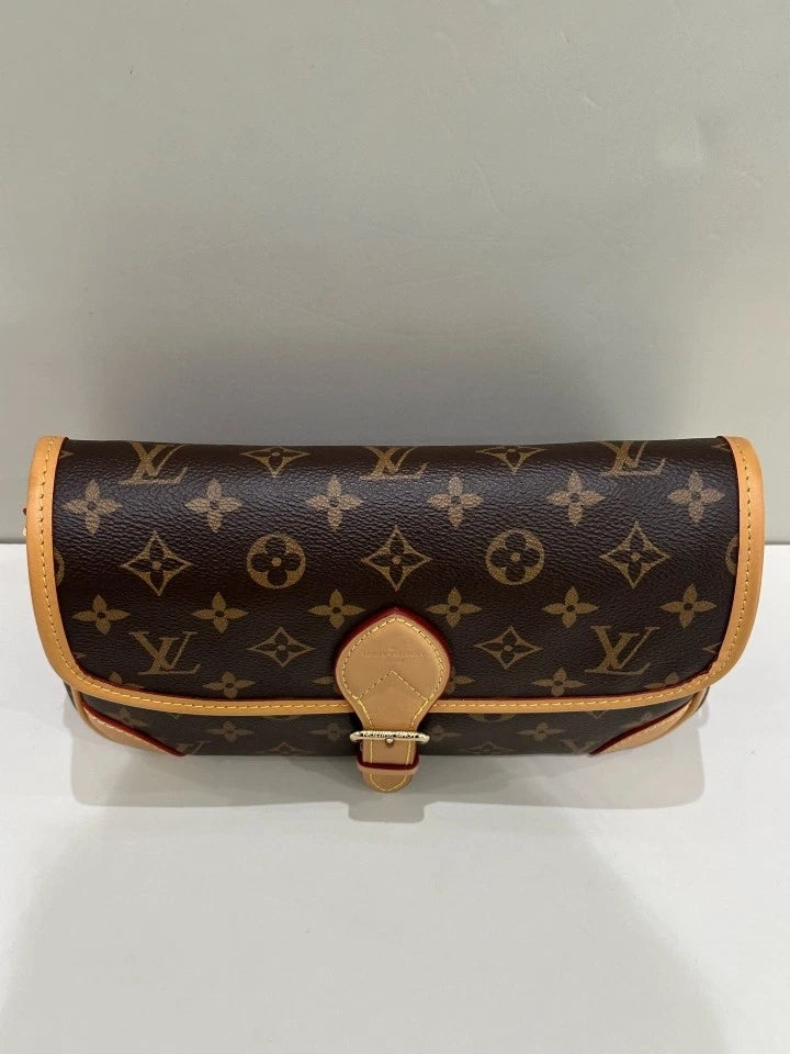 Louis Vuitton Canvas Baguette Shoulder Bag For Women