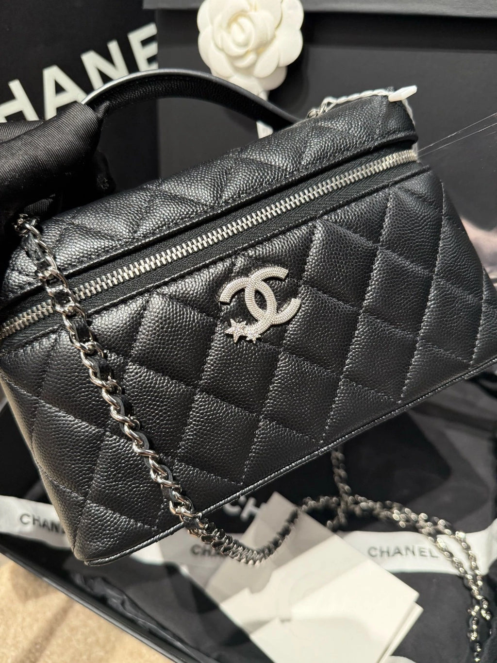 New CHANEL Calfskin Star Lunch Box Bag For Women