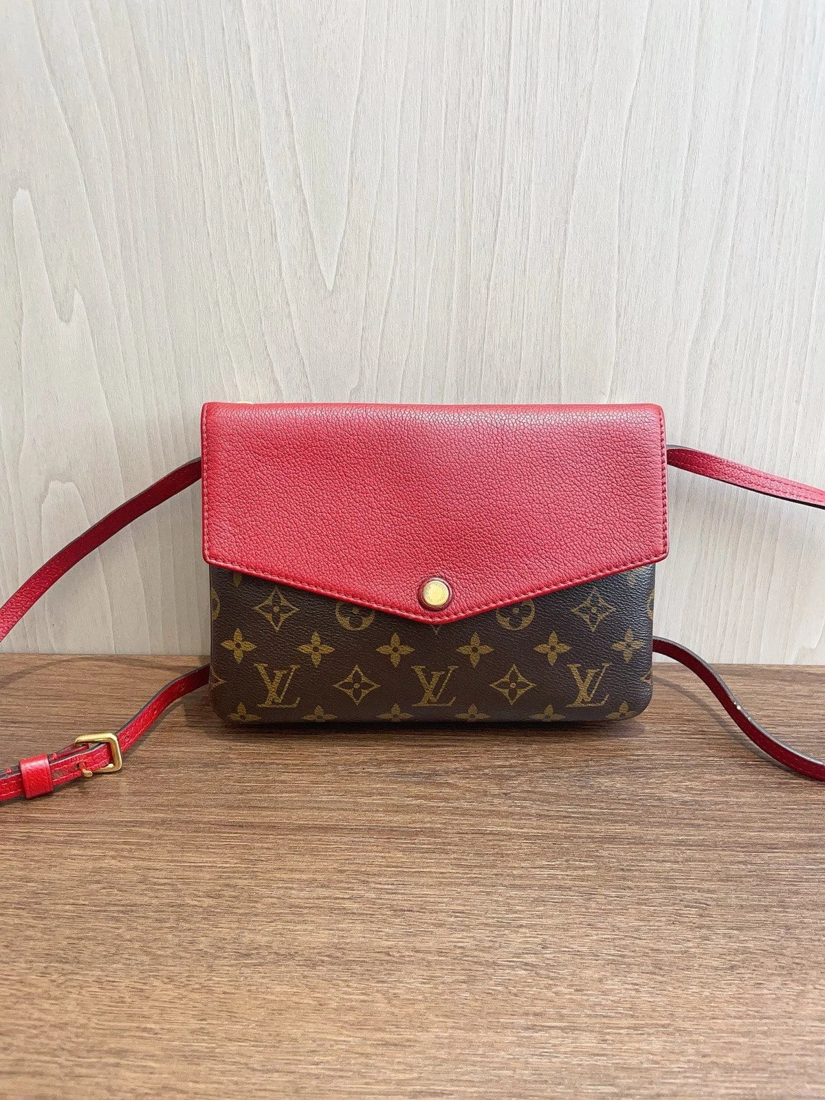 Louis Vuitton Monogram Canvas 2Ways Shoulder Crossbody Bag Brown Red Women