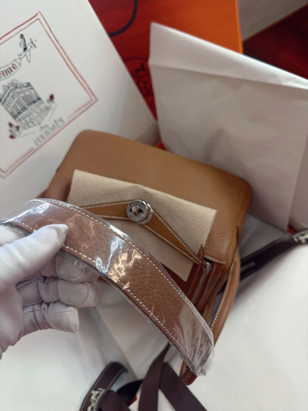 New Hermes Lindy26 Togo Leather Brown Handbag Shoulder Bag Silver Hardware