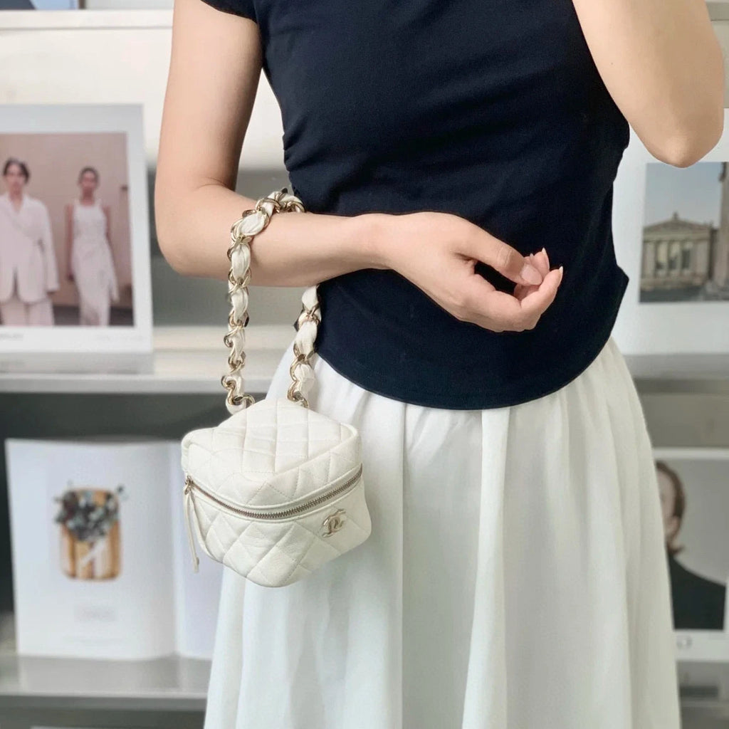CHANEL Runway Dice Box Handbag For Women