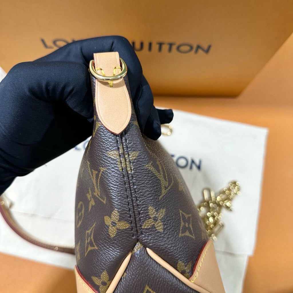 New Louis Vuitton Canvas Women's Crossbody Shoulder Bag