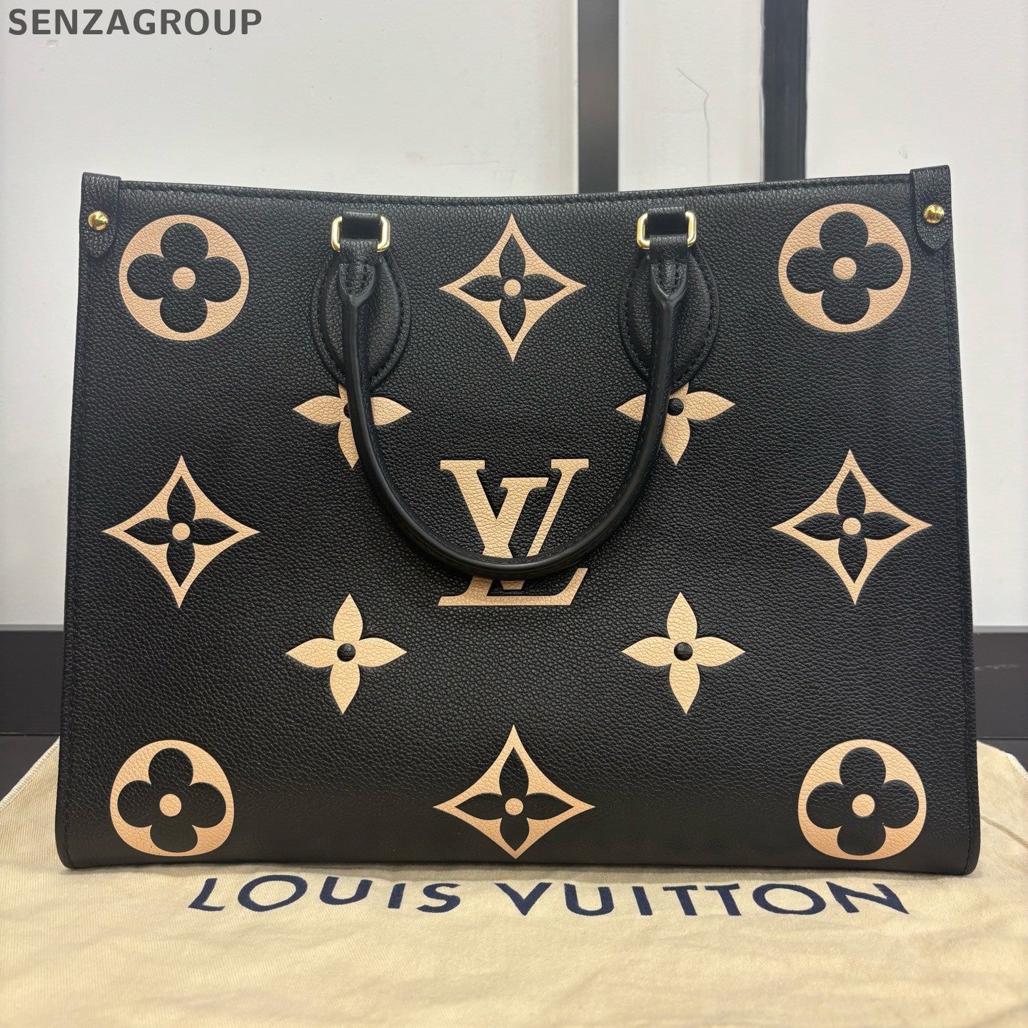 Louis Vuitton ONTHEGO Monogram Tote Bag Medium Black Handbag Shoulder Bag