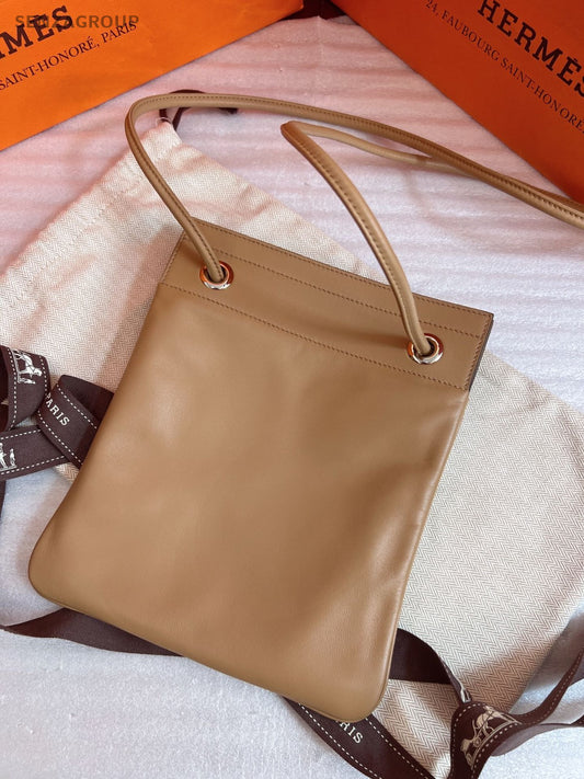 Hermes Aline mini 0M Milk Tea Color Swift Shoulder bag Crossbody Brand NEW