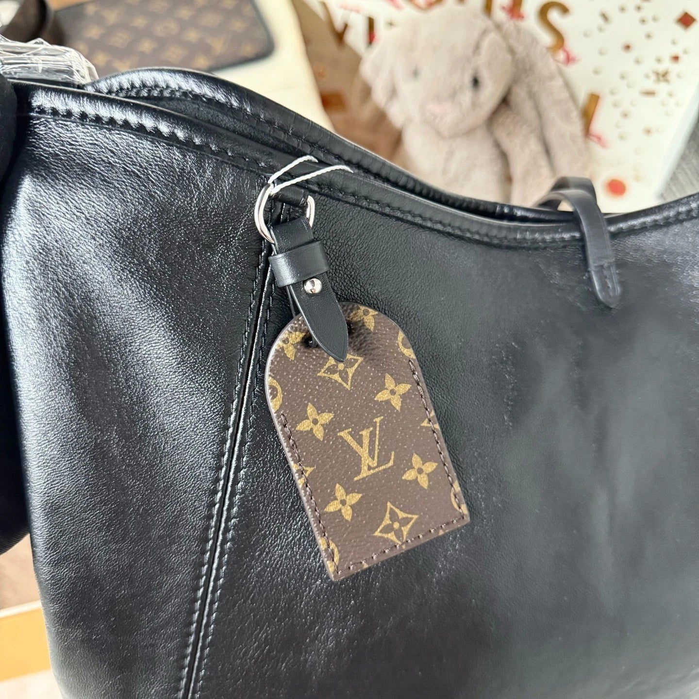 Louis Vuitton Carryall Medium Black Lambskin Tote Bag For Women