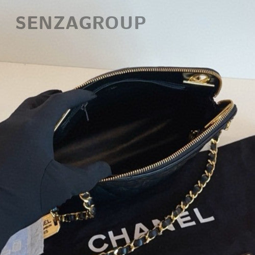 Chanel Diamond Vintage Chain Black Gold Shoulder Bag Crossbody Women Classic