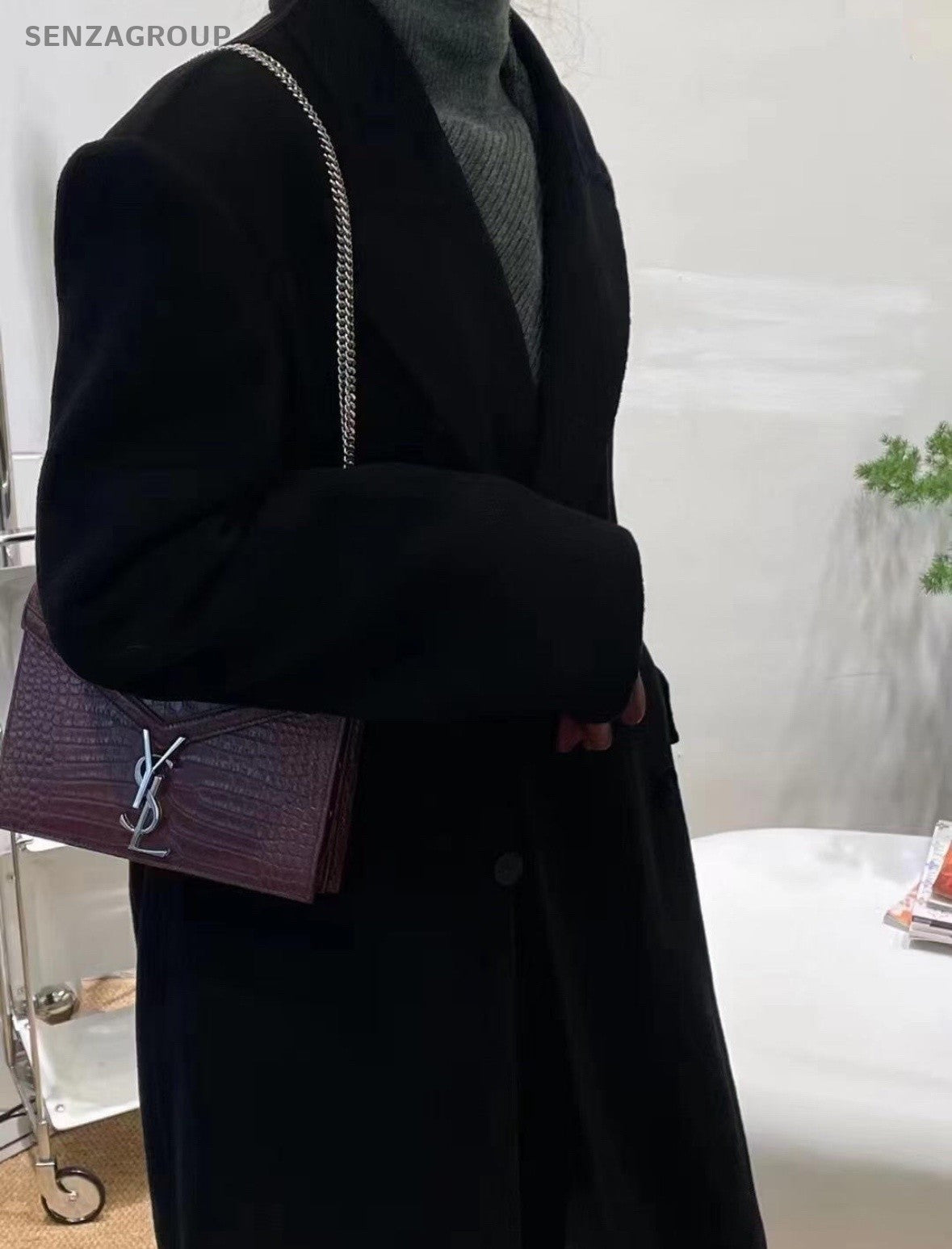 YSL Saint Lauren Paris Chain Shoulde Bag Woman dark Red