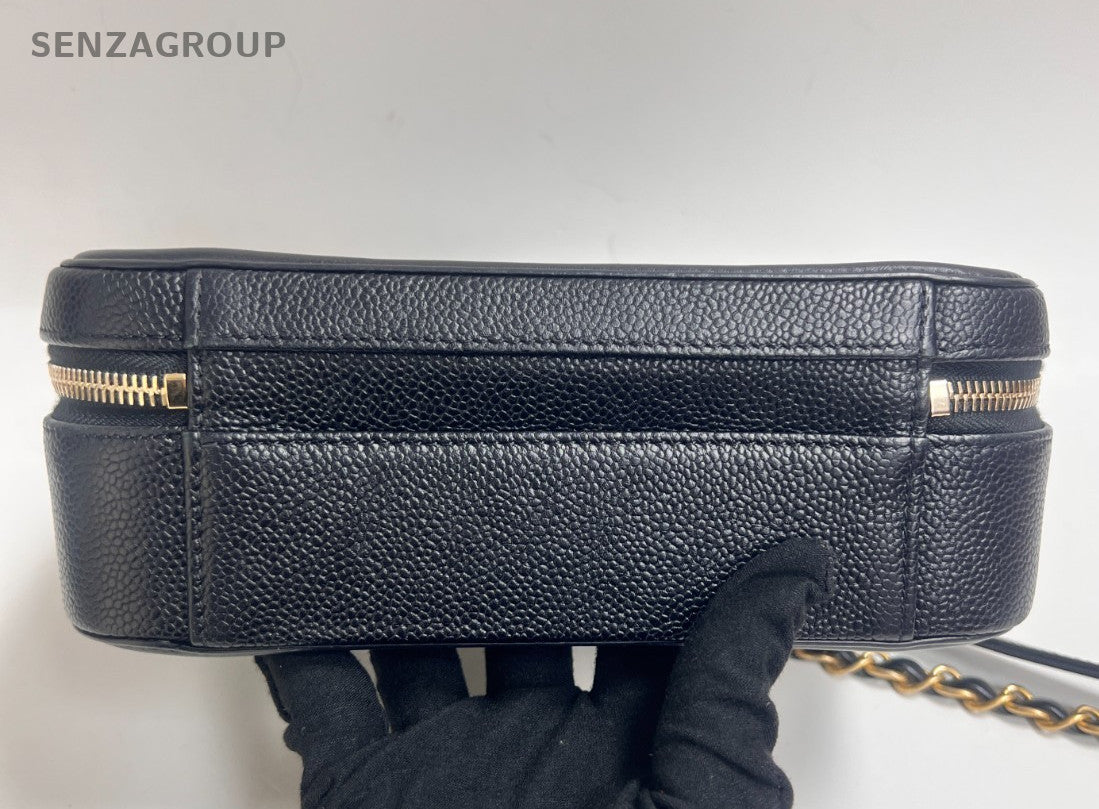 Chanel Vanity Chain Shoulder Bag Crossbody Diamond Black Gold Women Classic