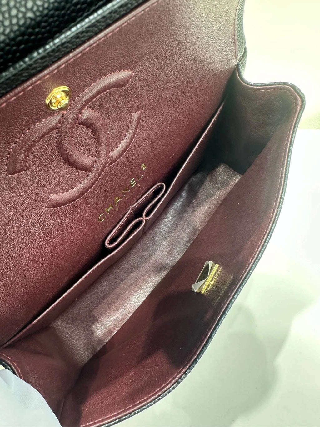 CHANEL Classic Flap Small Black Leather Shoulder Bag For Women