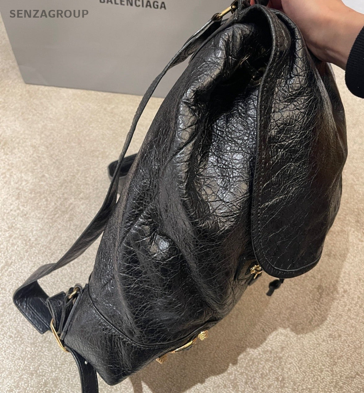 Balenciaga City Calfskin Backpack Black Gold Women Classic Fashion