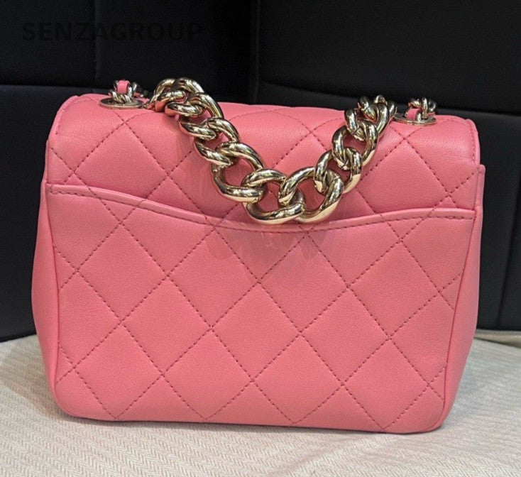 Chanel Diamond Chain Shoulder Bag Crossbody Pink Gold Women CC Logo Classic