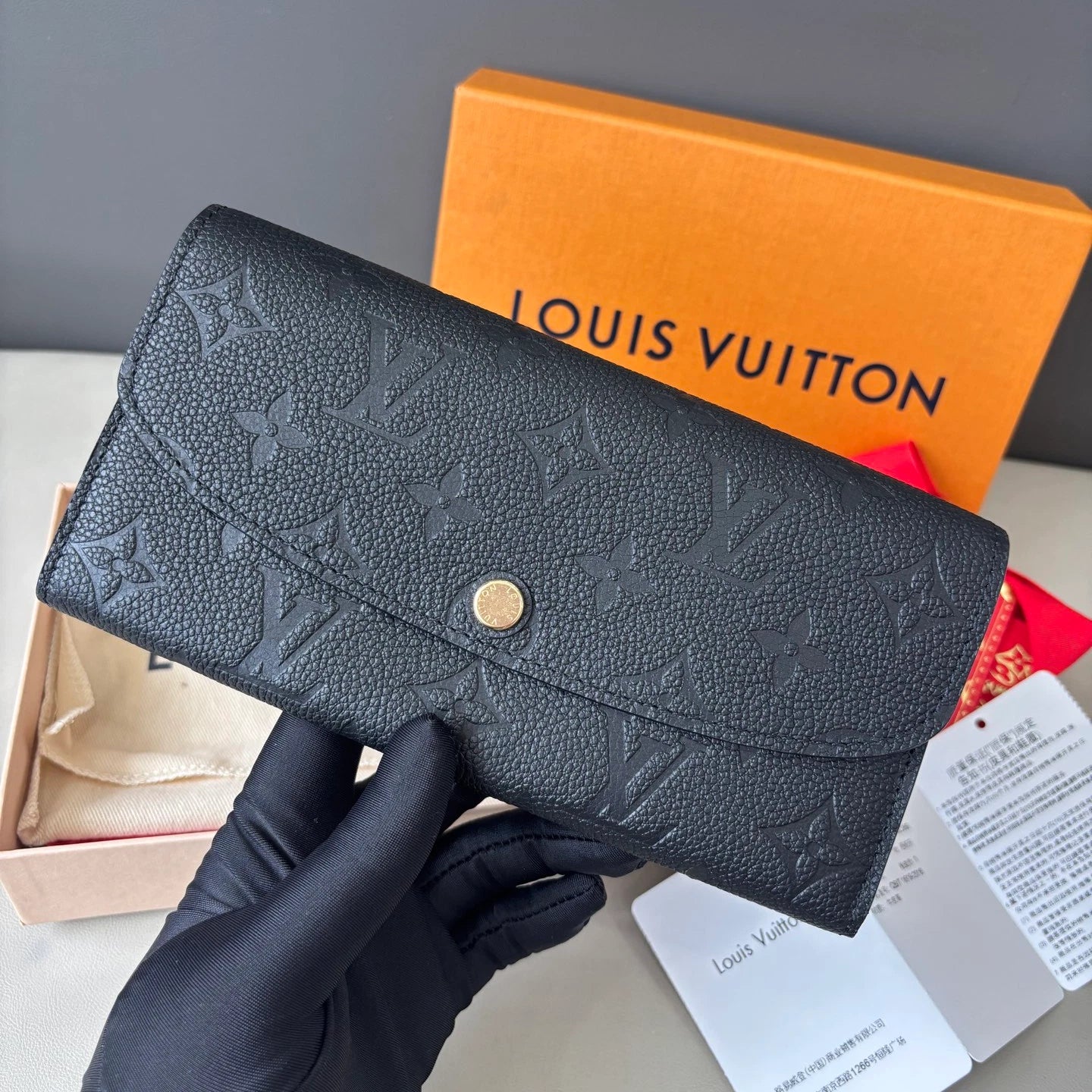 Excellent Louis Vuitton Emilie Wallet Calfskin Long Wallet Black Gold Hardware