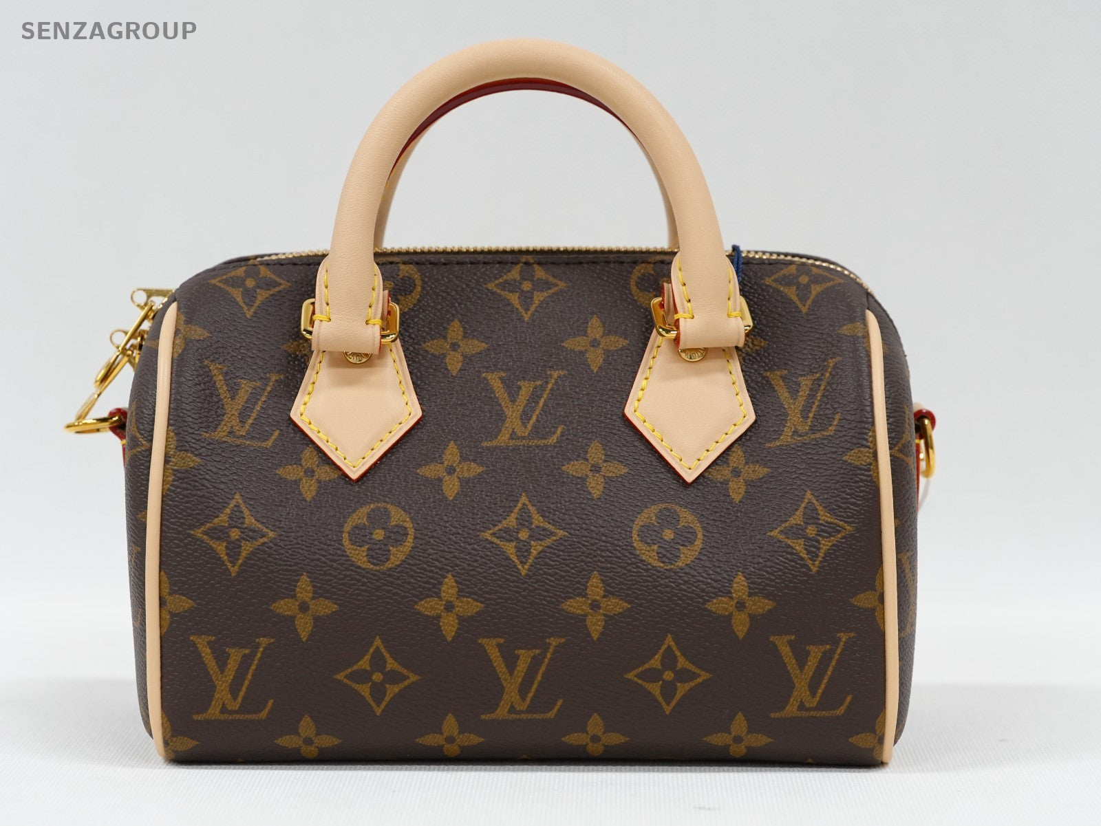Louis Vuitton Speedy 20 Bandouliere monogram Canvas Almost Brand NEW Women