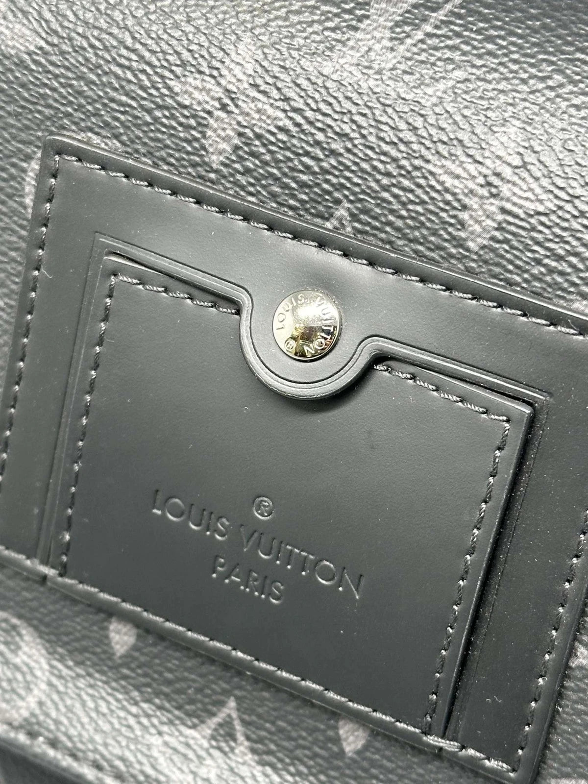 Louis Vuitton Small Voyager PM Messenger Crossbody Bag For Women