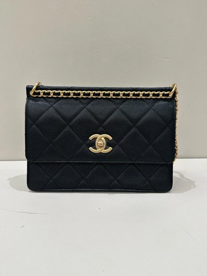 CHANEL Black Gold Flap Chain Shoulder Bag For Women