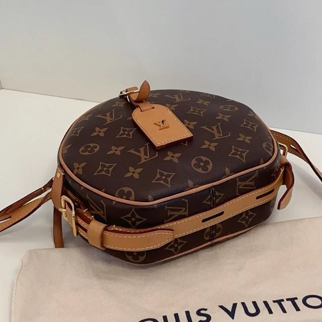Louis Vuitton Boite Chapeau Souple MM Monogram Shoulder Crossbody Brown