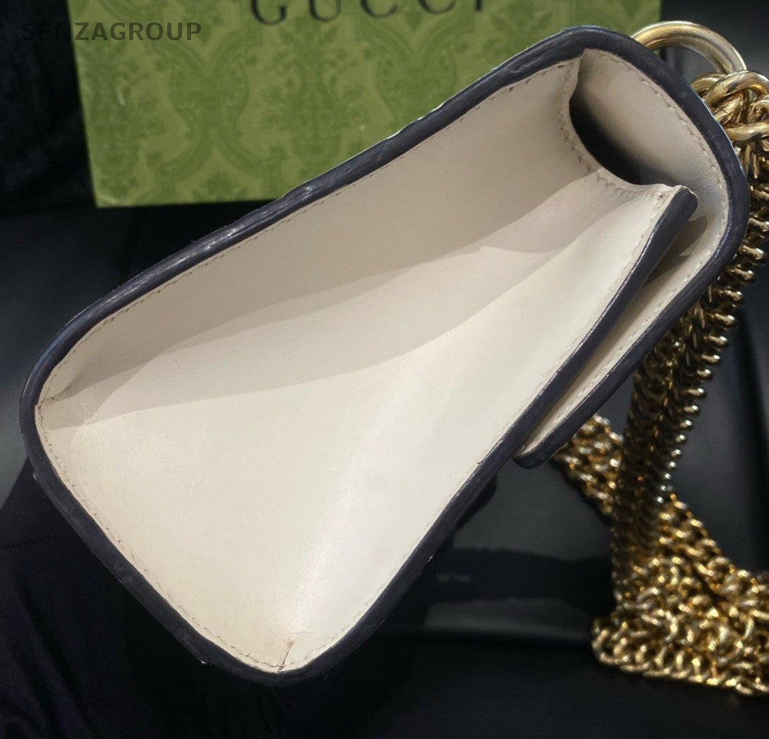 Gucci  Padlock Chain Shoulder Bag Crossbody White Gold Women Classic Fashion