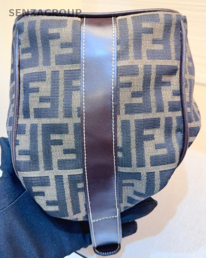 Bolsa de mão feminina Fendi clássica logotipo GM-