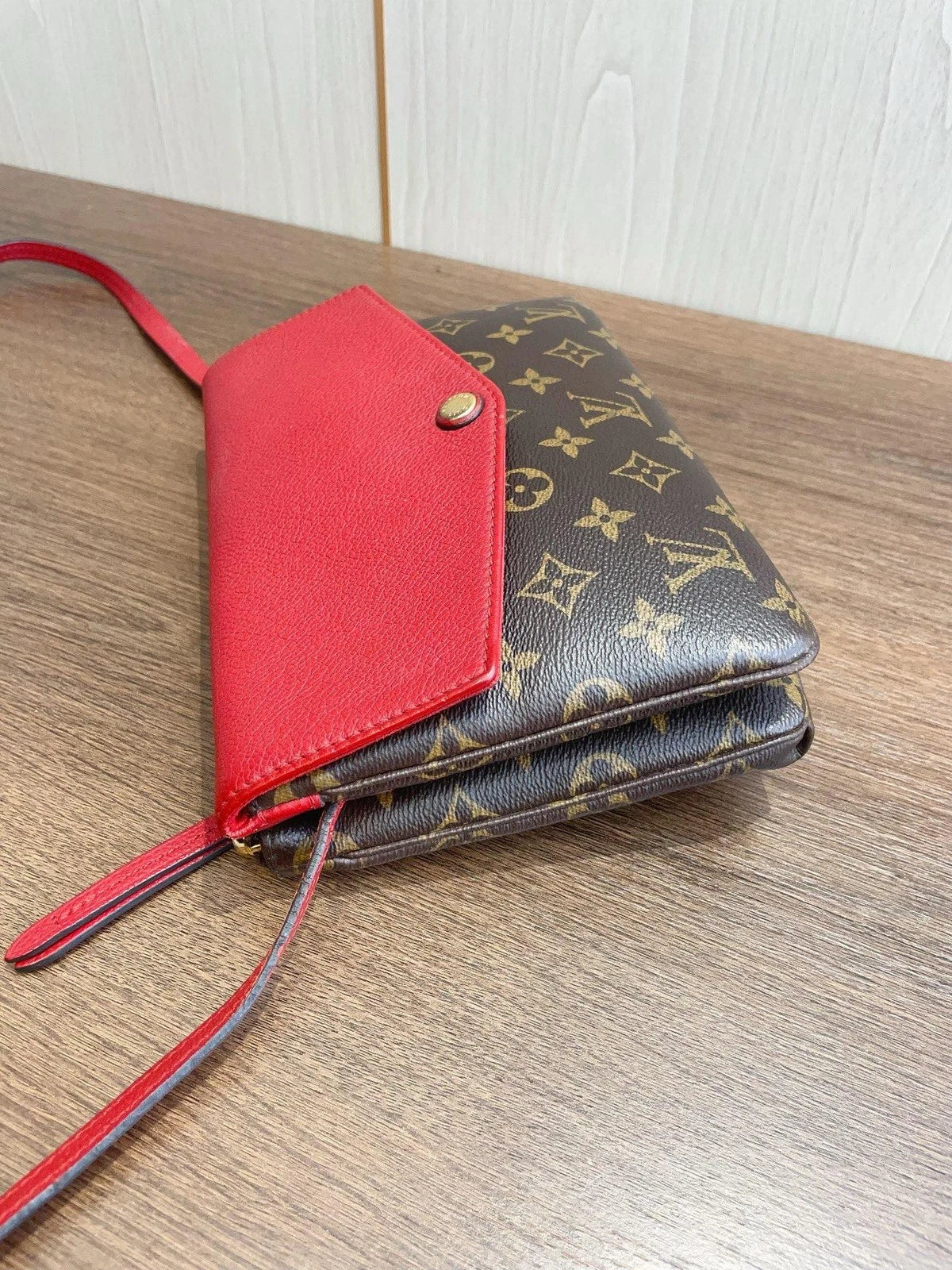 Louis Vuitton Monogram Canvas 2Ways Shoulder Crossbody Bag Brown Red Women