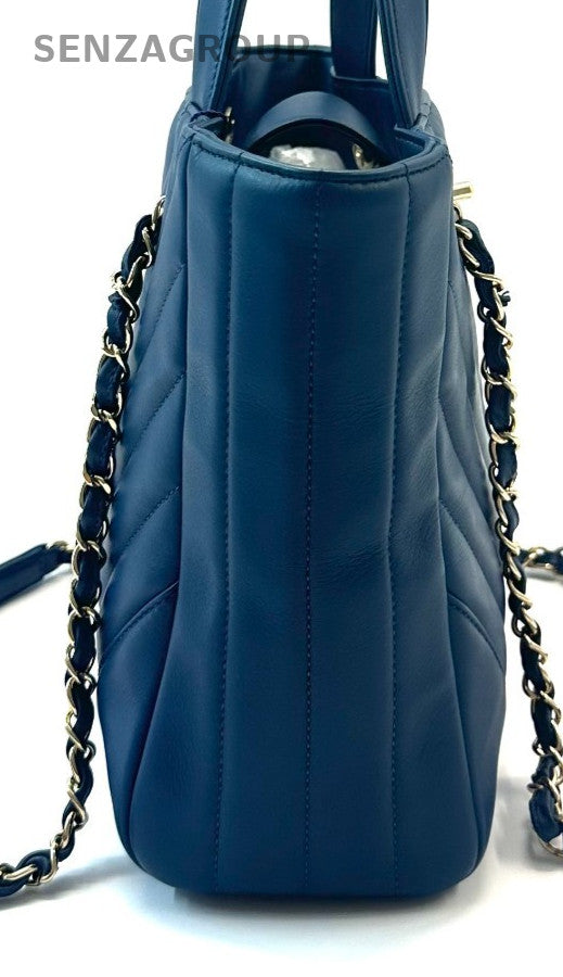 Chanel 17B Calfskin Tote Handbag Chain Shoulder Bag Blue Gold Women Classic