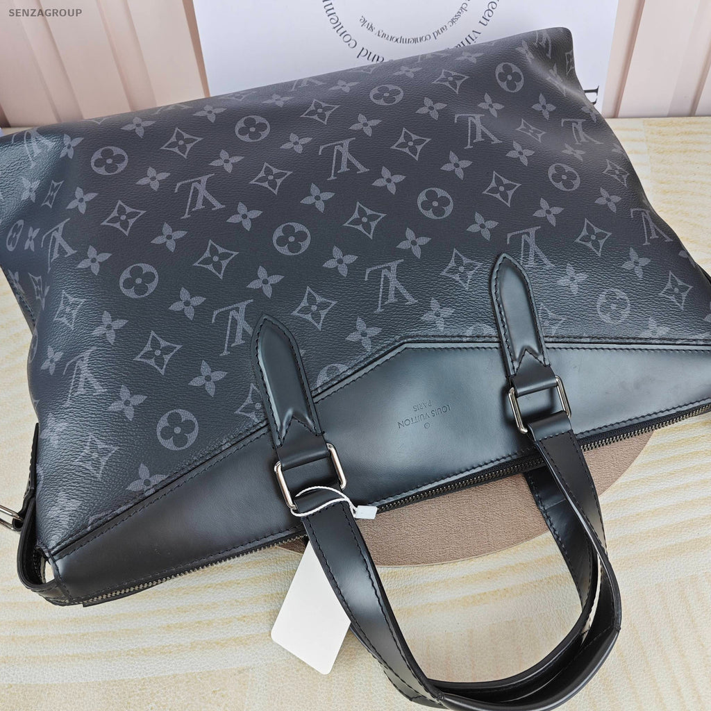 Louis Vuitton Explorer Monogram Briefcase Hand Shoulder Bag Unisex Classic