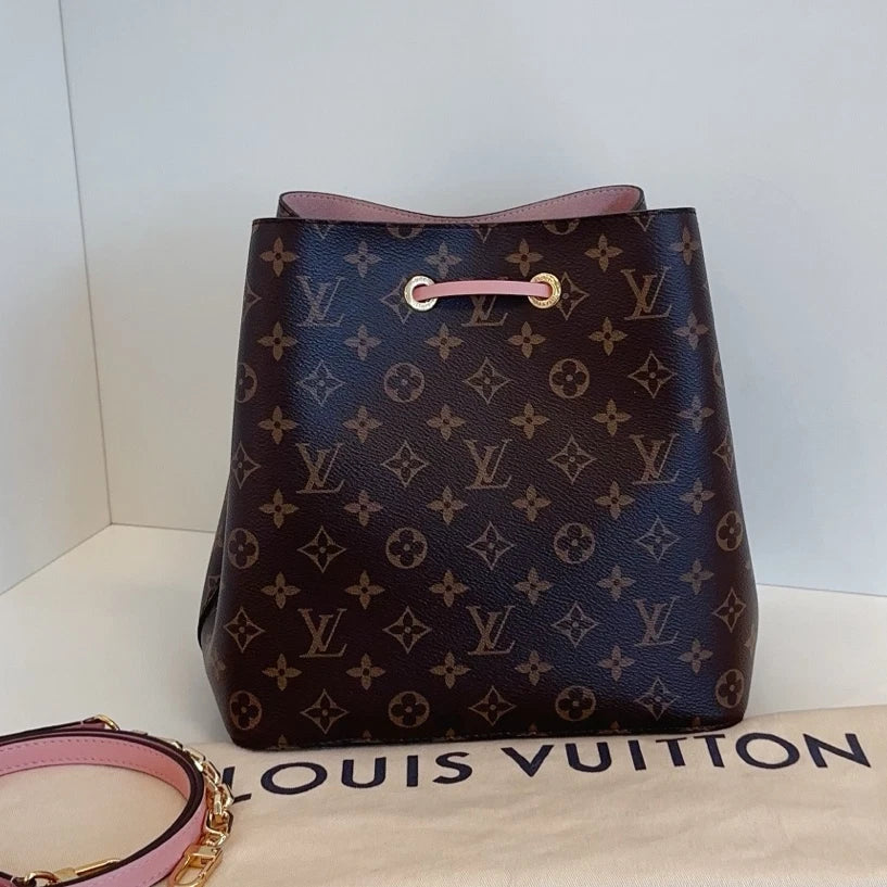 Louis Vuitton NeoNoe MM Monogram Brown Gold Shoulder Bag Crossbody Excellent