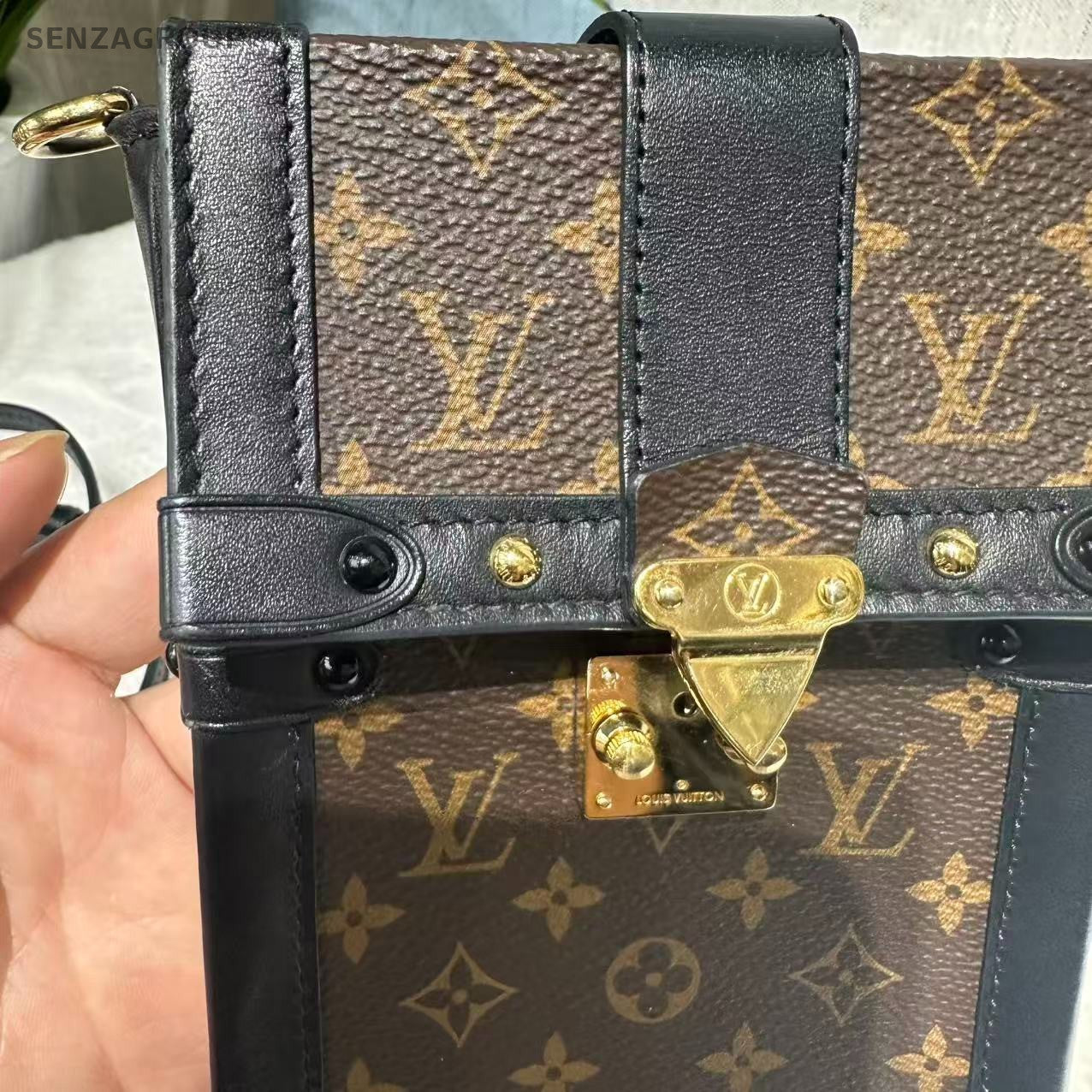 Louis Vuitton Monogram Trunk Black gold Shoulder bag Brown Women Classic