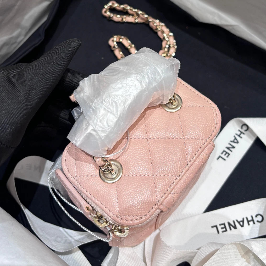 Chanel Vanity Gold Pink Crossbody Chain Bag Excellent