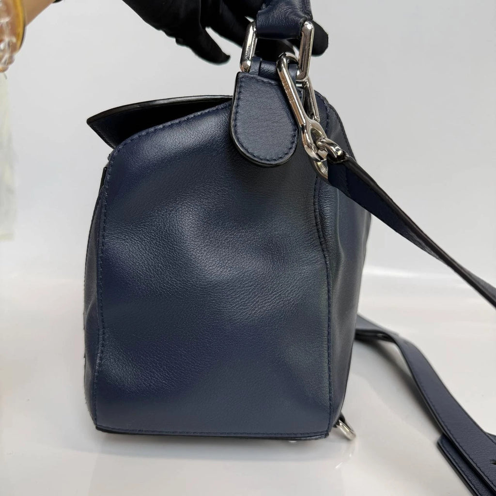 SJ0001 Loewe Medium Puzzle Bag in Navy Blue Calfskin