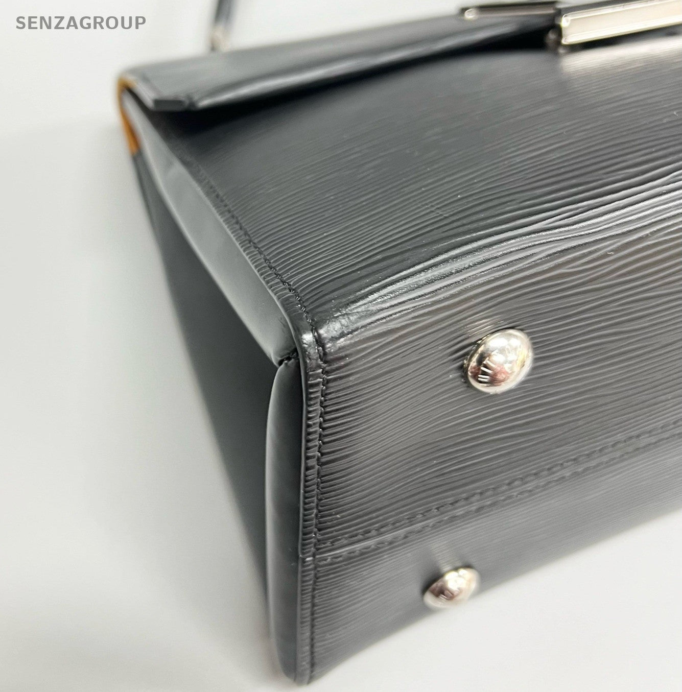 Louis Vuitton Grenelle MM Epi Top Handle Bag Crossbody Black Silver Women