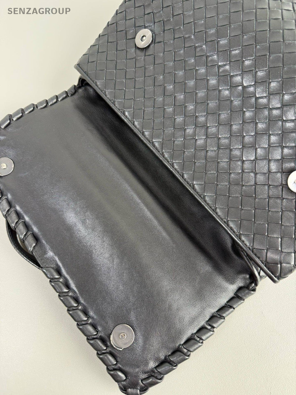 Bottega Veneta Lambskin Chain Shoulder Bag Black Used Women Classic Fashion