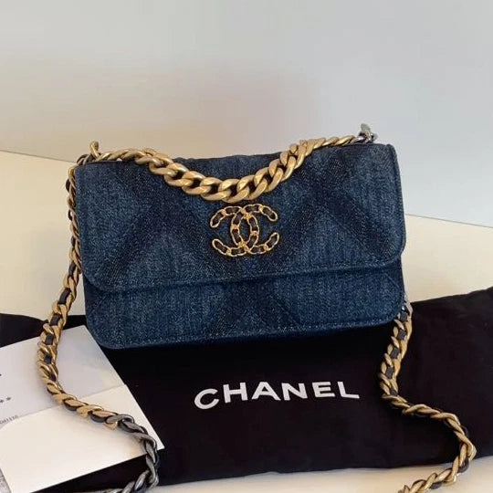 Excellent Chanel 19Bag WOC Mini Blue Denim Chain Top Handle Crossbody Bag GHW
