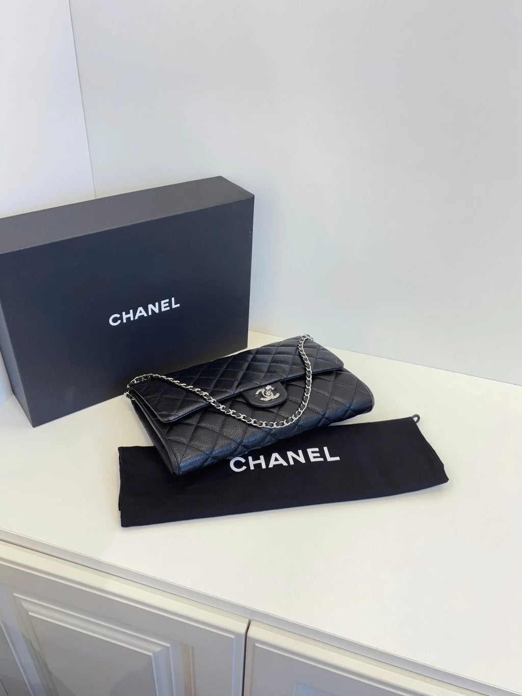 Chanel Classic Flap Shoulder Bag Women's Crossbody Black Caviar Silver Turnlock