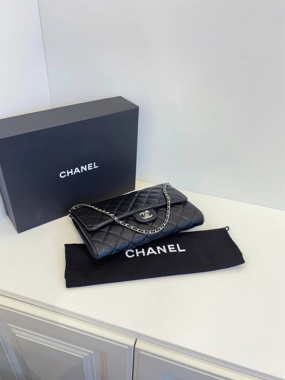 Chanel Classic Flap Shoulder Bag Women's Crossbody Black Caviar Silver Turnlock