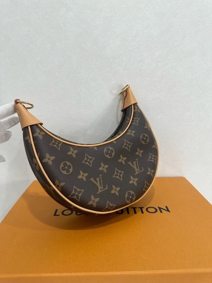 Louis Vuitton Loop Monogram Canvas Shoulder Bag Excellent