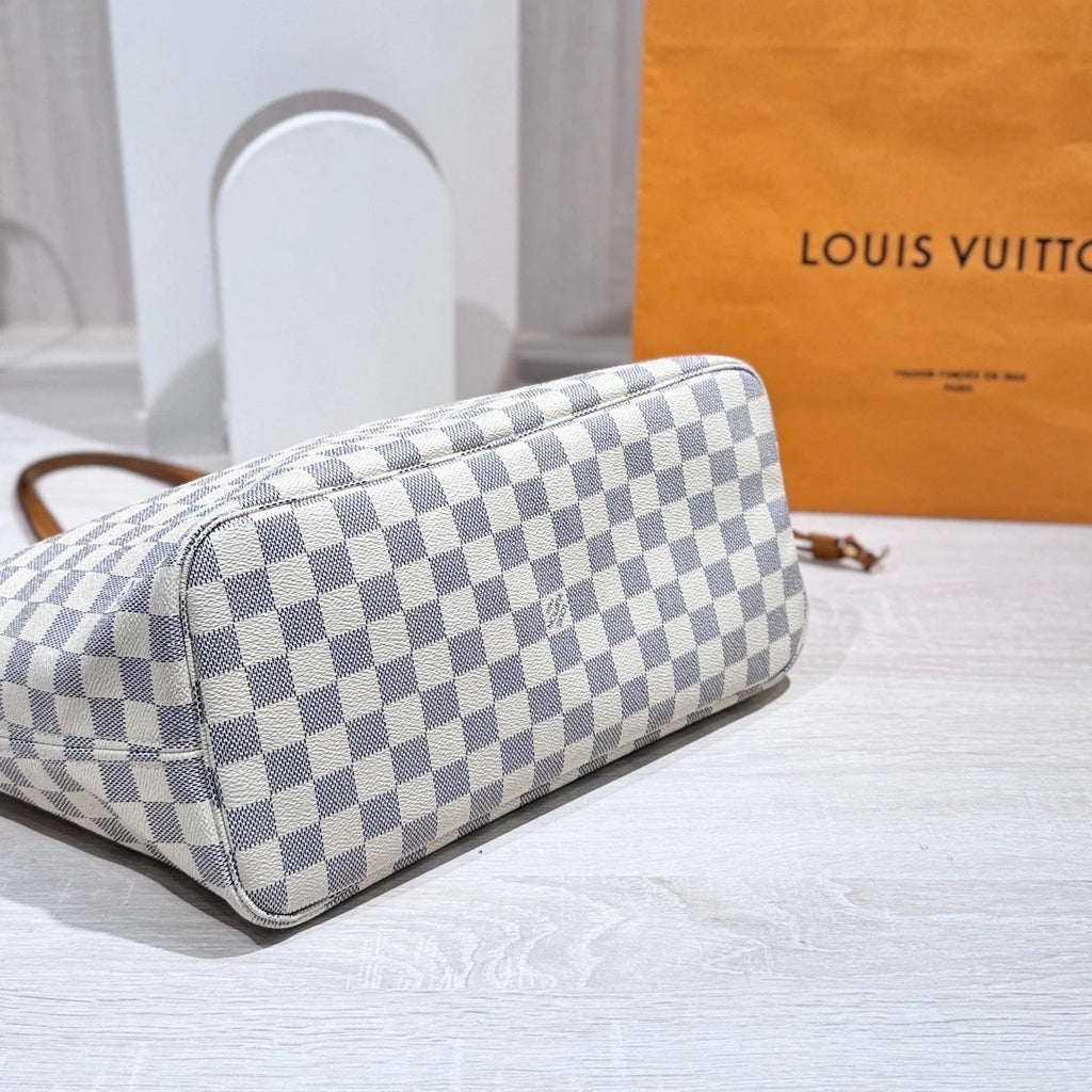 Louis Vuitton White Damier Canvas Neverfull MM Tote For Women