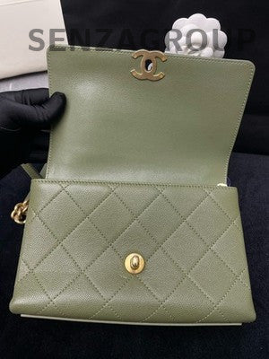 Chanel Quilted Chain Shoulder Crossbody Bag Green Gold Women's Classic