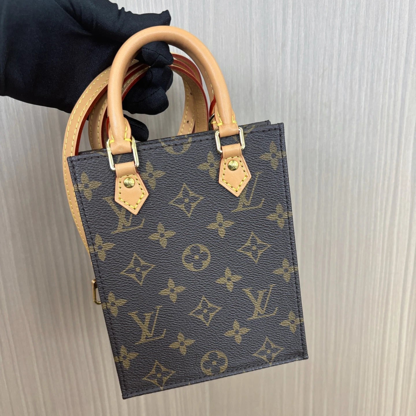 Excellent Louis Vuitton Petit Sac Plat Mini Monogram Canvas Tote Handbag
