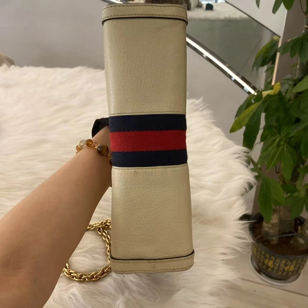 Gucci Op GG Marmont Small Chain Shoulder Bag White Gold Classic Women