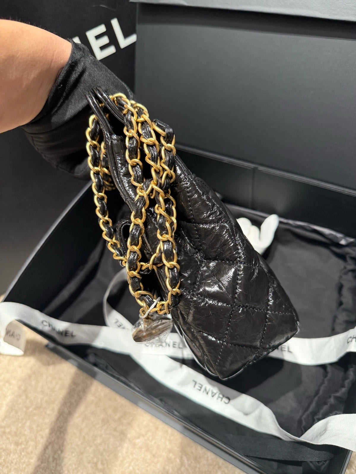 New CHANEL Black Lambskin Hobo Shoulder Bag For Women