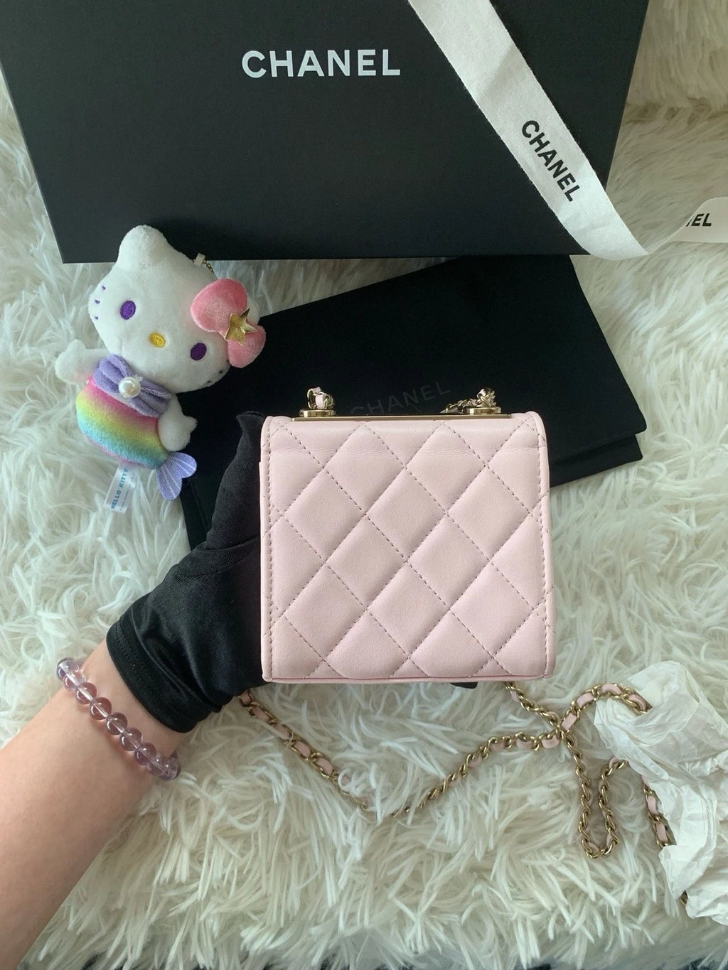 CHANEL Trendy CC Mini Woc Sakura Pink Shoulder Crossbody Bag Women