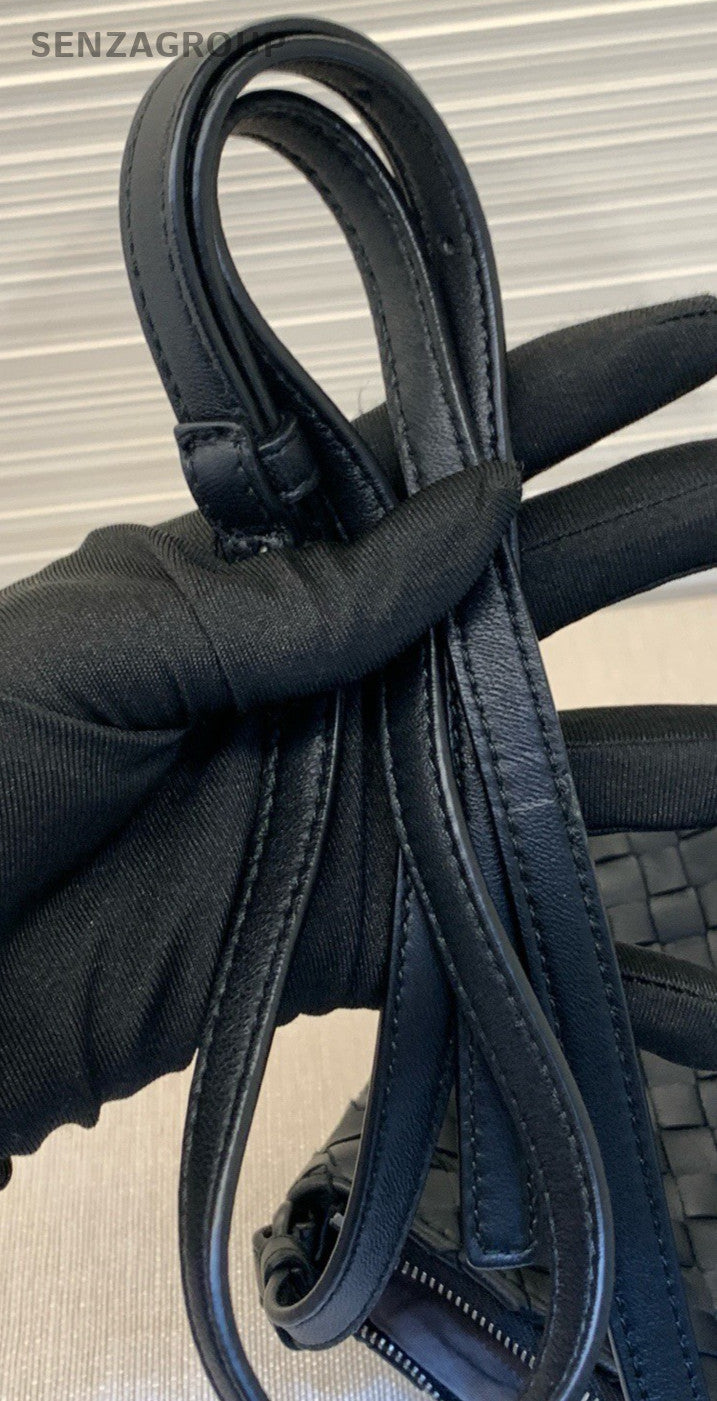 Bottega Veneta PM Intrecciato Shoulder Crossbody Bag Black Women