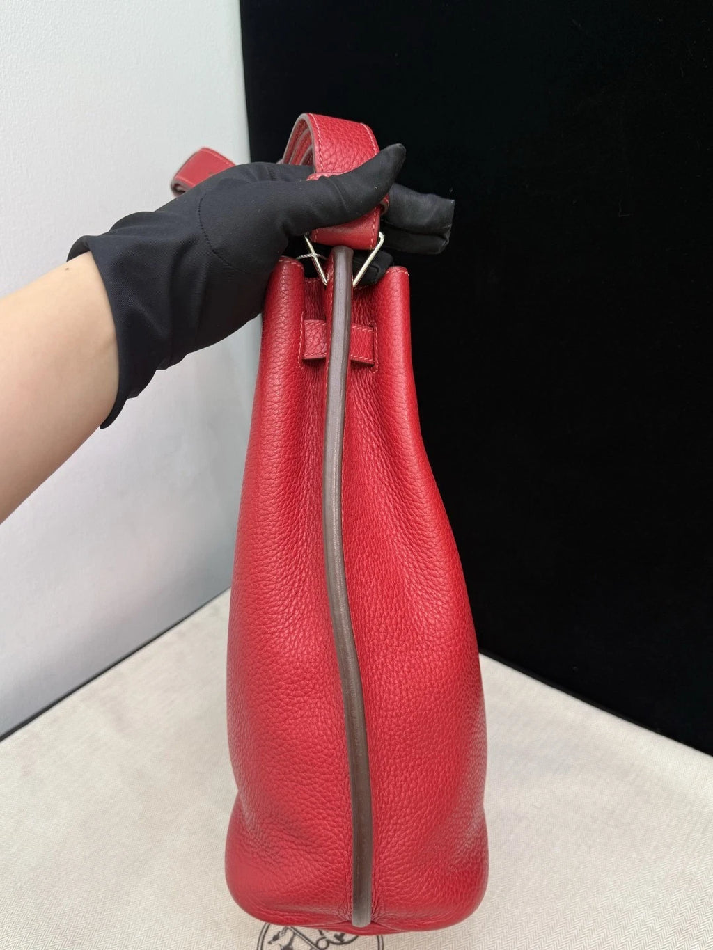 Good Condition Hermes So Kelly22 Shoulder Bag Red Silver Hardware