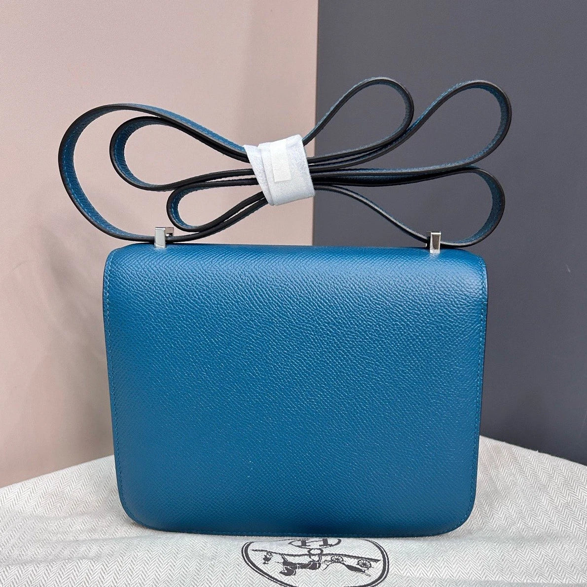 Excellent Hermes Constance19 Epsom Leather Blue Silver Shoulder Bag Crossbody