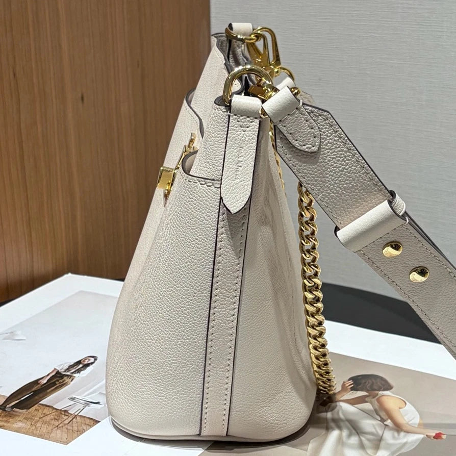 Chip Version Louis Vuitton Lock and Walk Calfskin White Bucket Shoulder Bag GHW