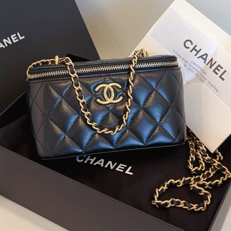 Chanel Vanity Case Chain Diamond Black Gold Shoulder Bag Crossbody Women