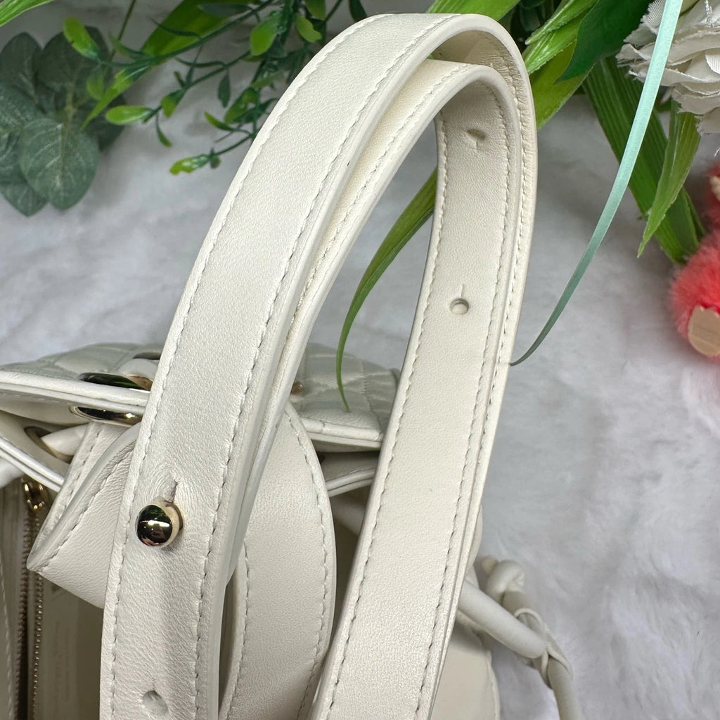 Dior D-Motion White Lambskin Bucket Shoulder Crossbody Bag For Women