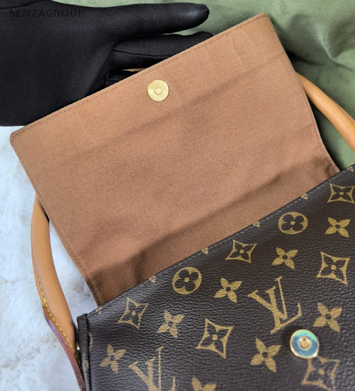 Louis Vuitton Looping PM Monogram Top Handle Shoulder bag Women Vintage Classic