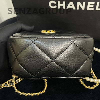 Chanel 21K Black Pearl Gold Chain Phone Bag Crossbody Women's Quilted