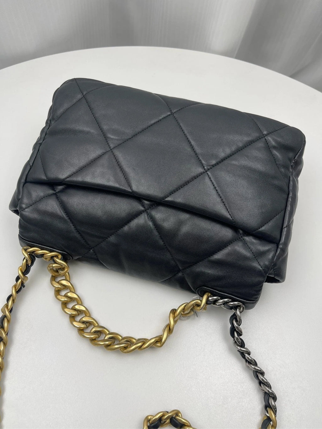 CHANEL 19 Medium Shoulder Bag Leather For Women